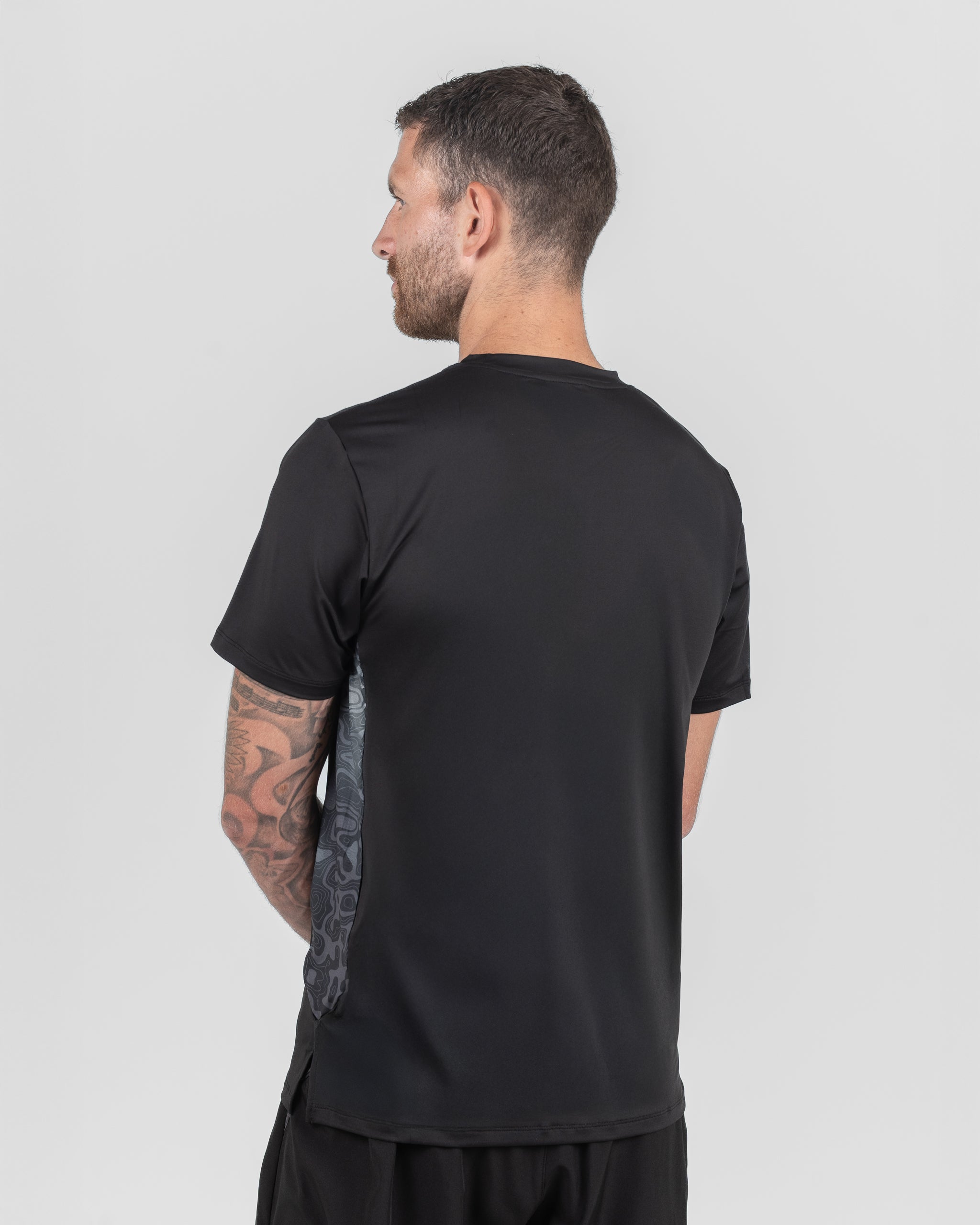 DÀ-THÒNA DUBH T-SHIRT
