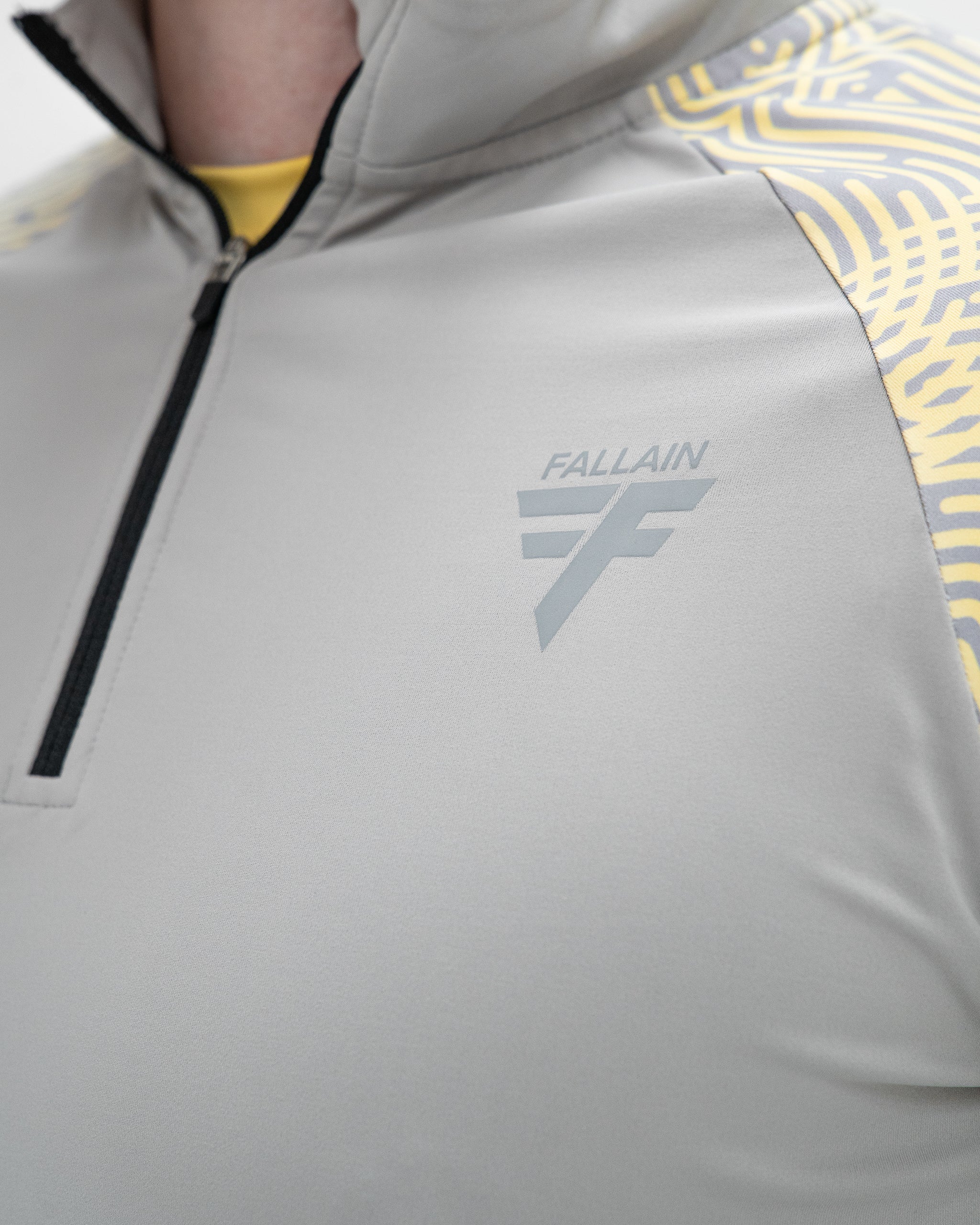 TÙSAIL BUIDHE 1/4 ZIP TOP