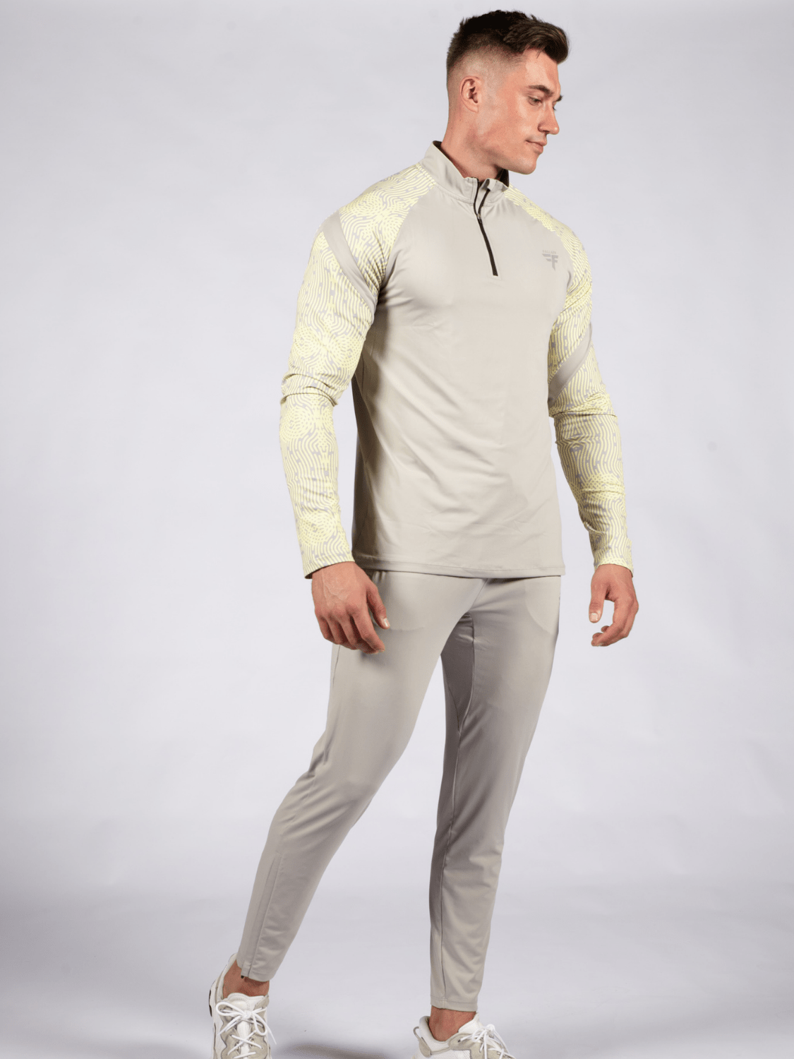 Tùsail Track Bottoms Buidhe - FallainFitness