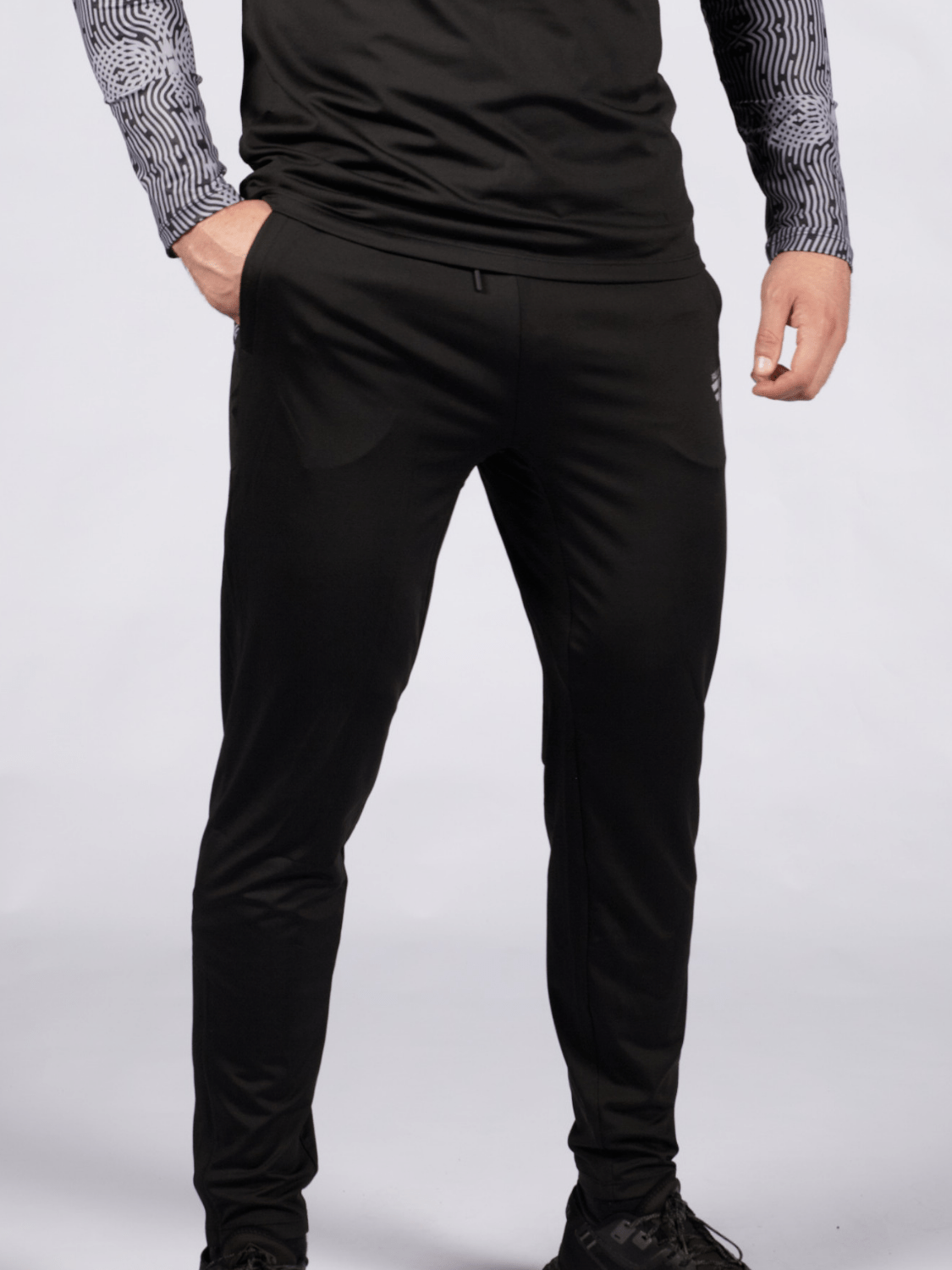 Tùsail Track Bottoms Dubh - FallainFitness