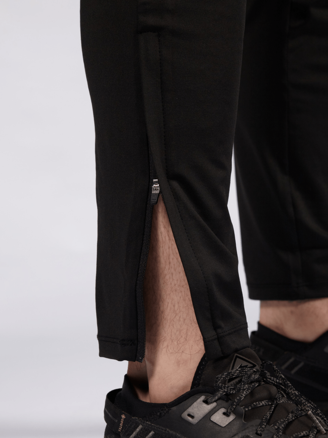 Tùsail Track Bottoms Dubh - FallainFitness