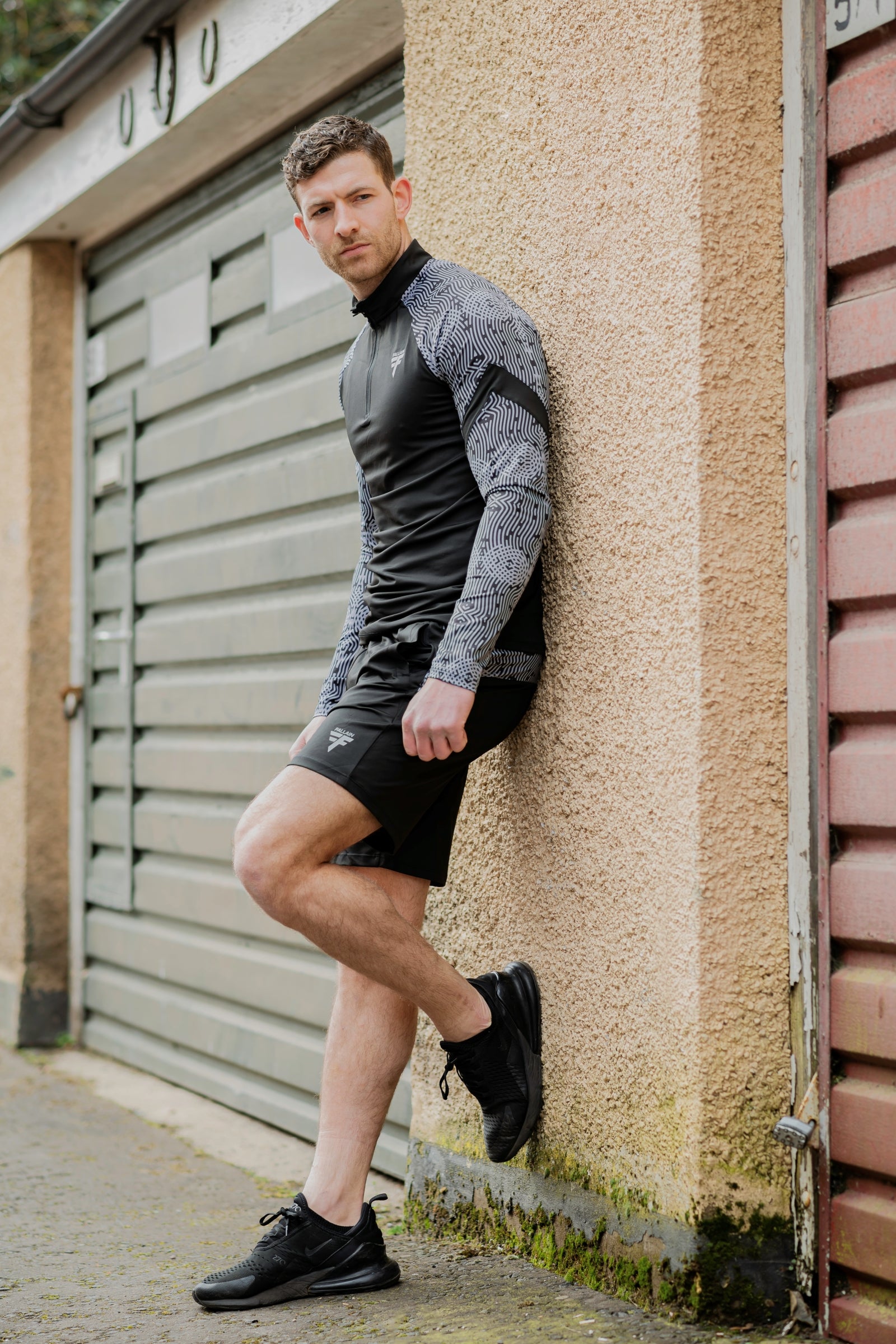 TÙSAIL DUBH SHORTS