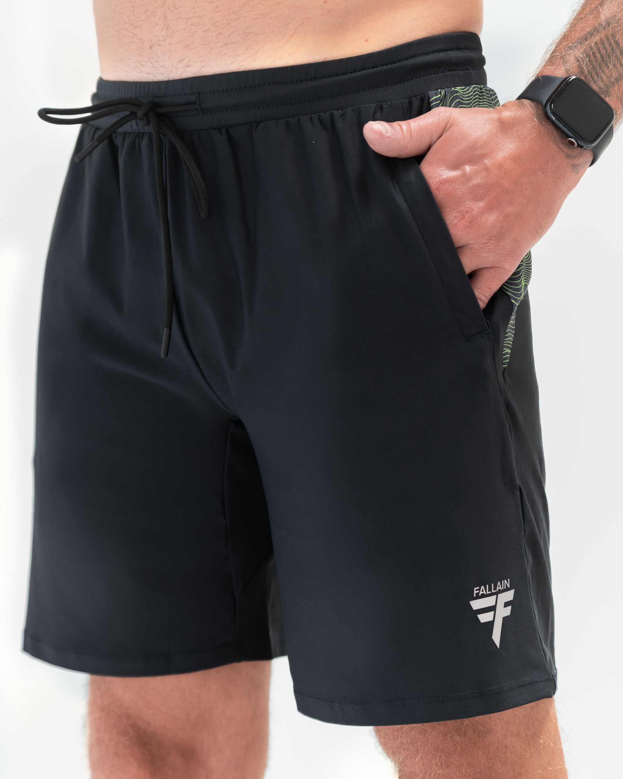 UAINE SHORTS