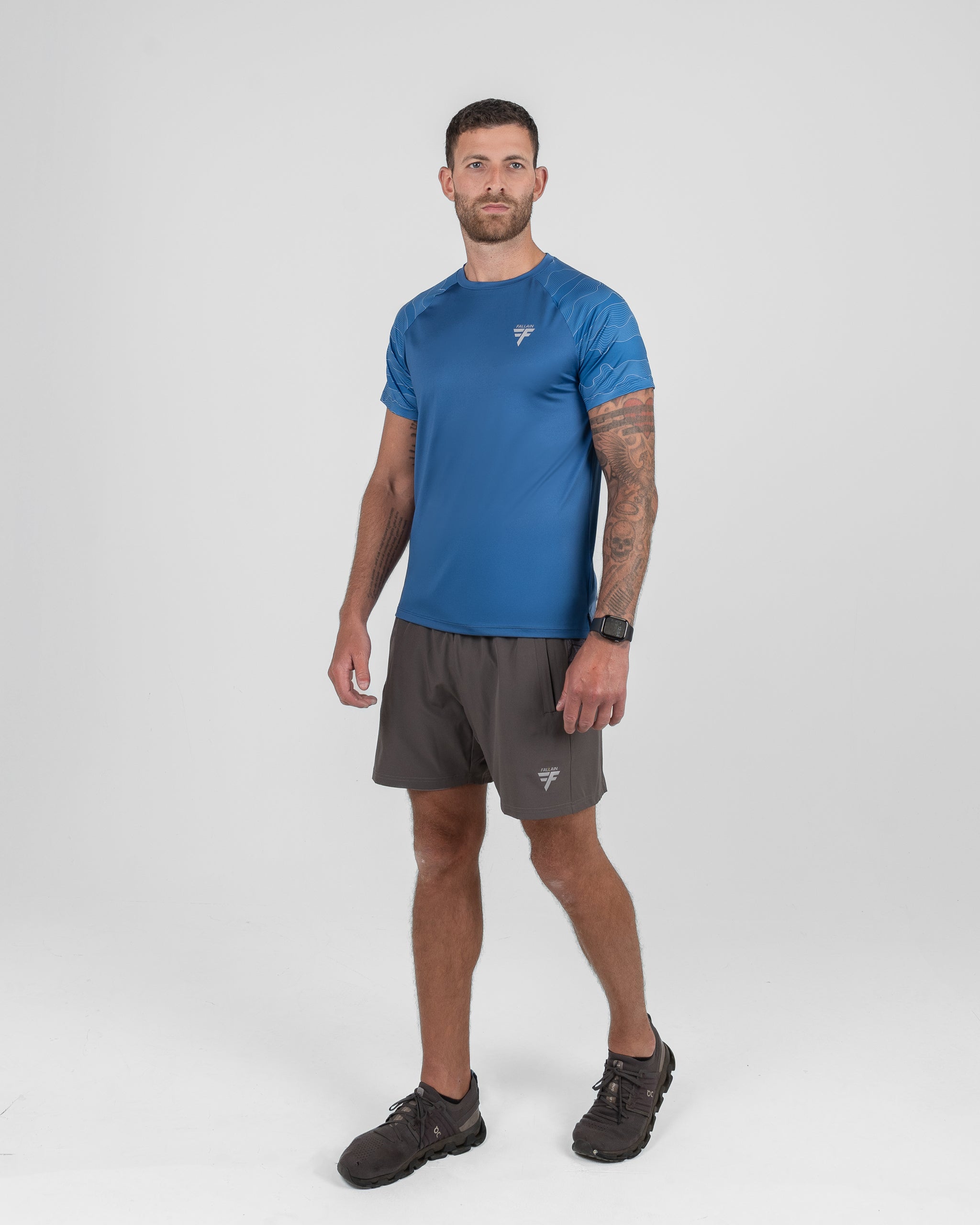 UISGE T-SHIRT