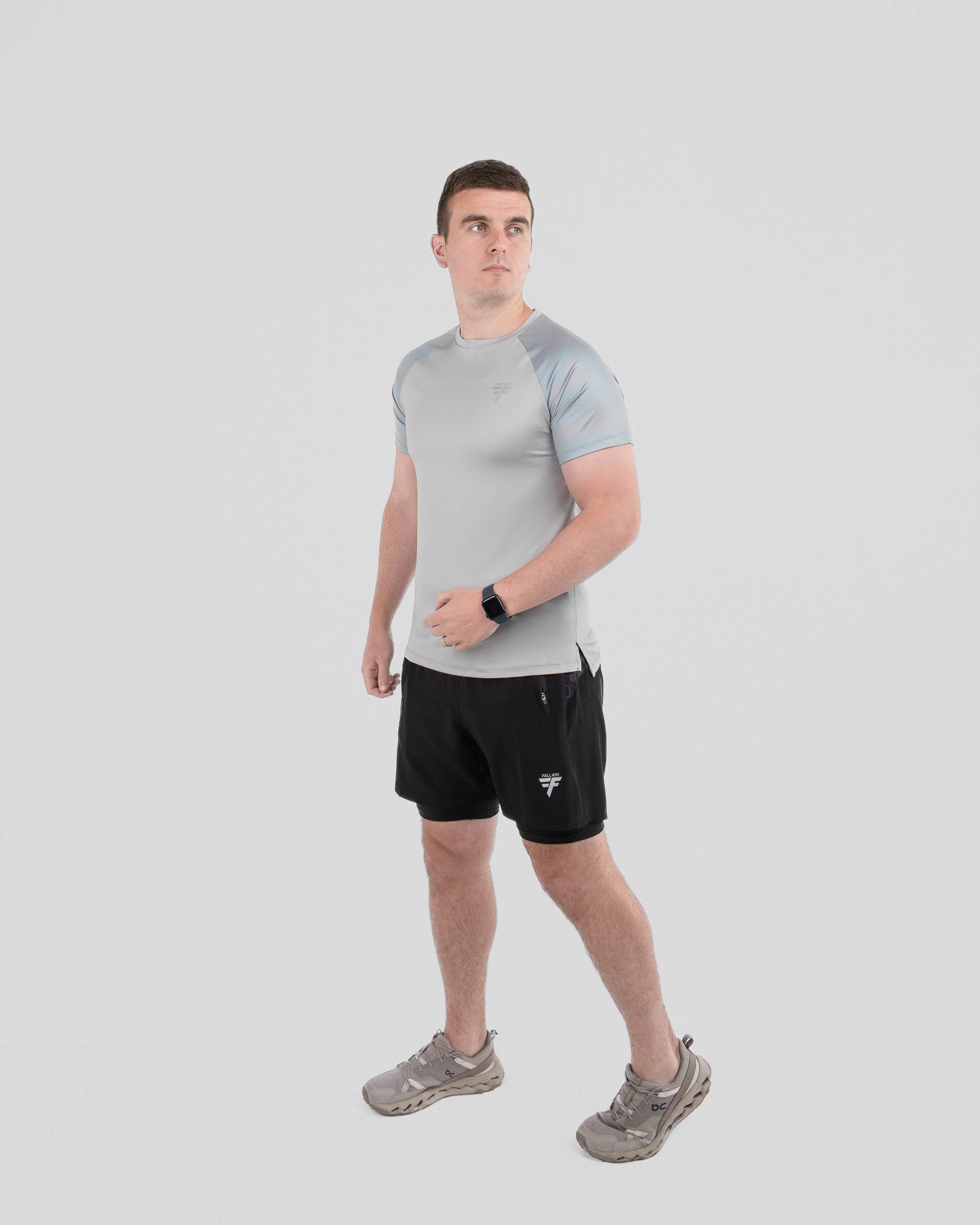 UAINE SAOI T-SHIRT