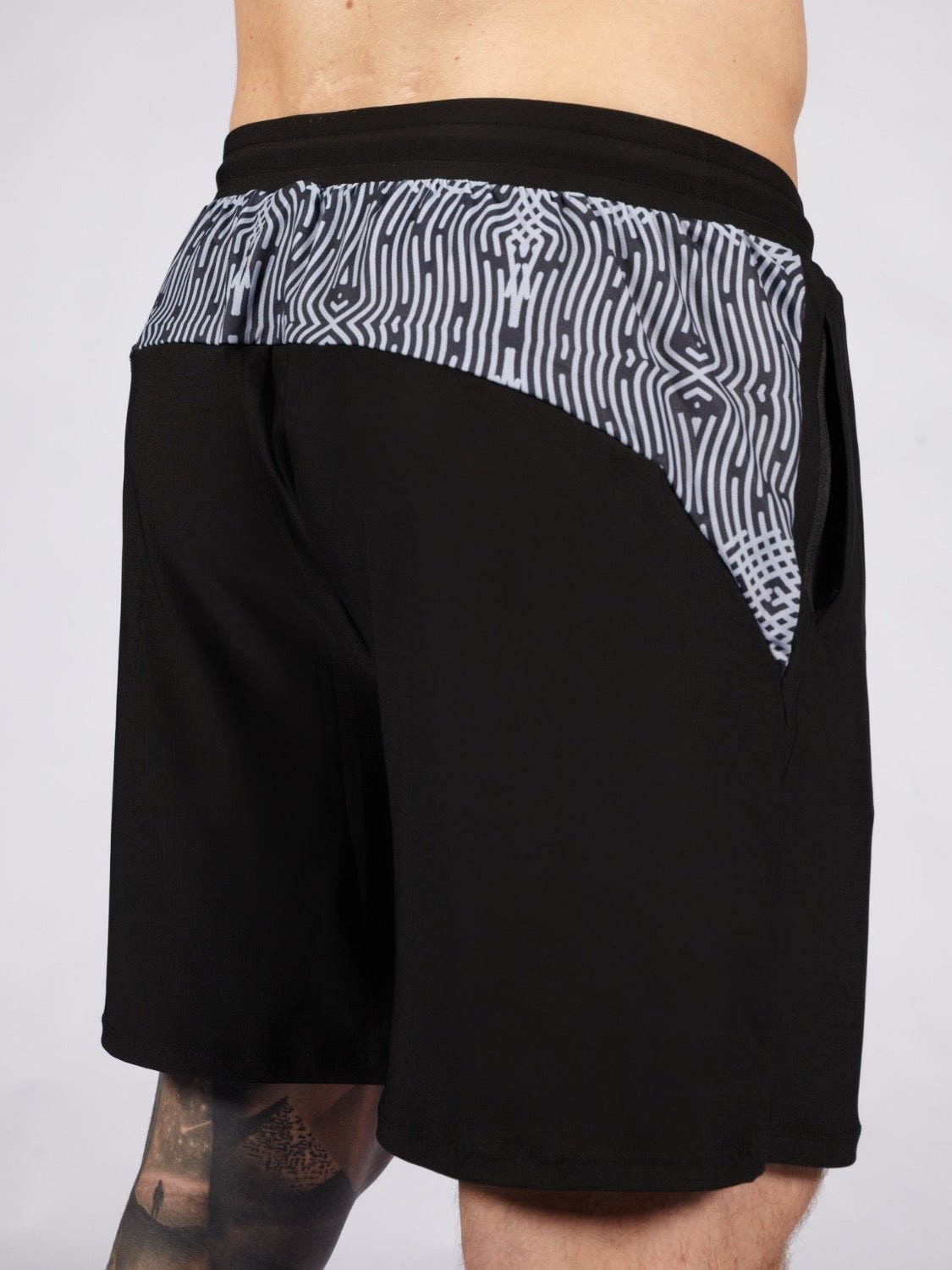 Tùsail Shorts Dubh - FallainFitness